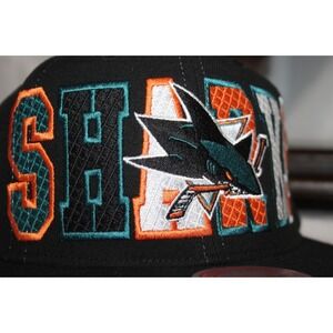 NWT New Mitchell & Ness NHL San Jose Sharks Varsity Bust Snapback Hat Black